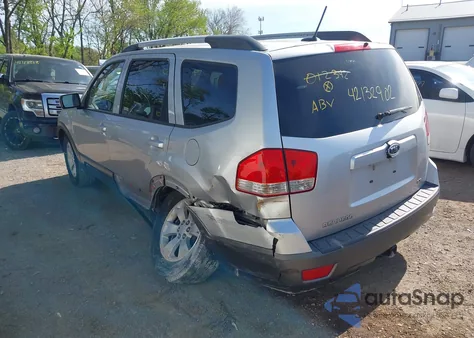 2009 Kia Borrego Lx V6 из США, поврежденный, VIN KNDJH741895012342